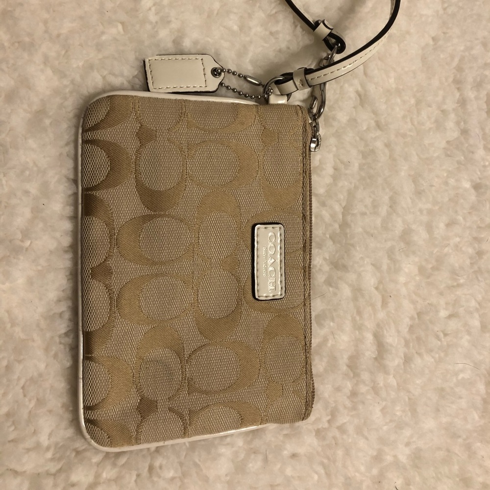 wristlet